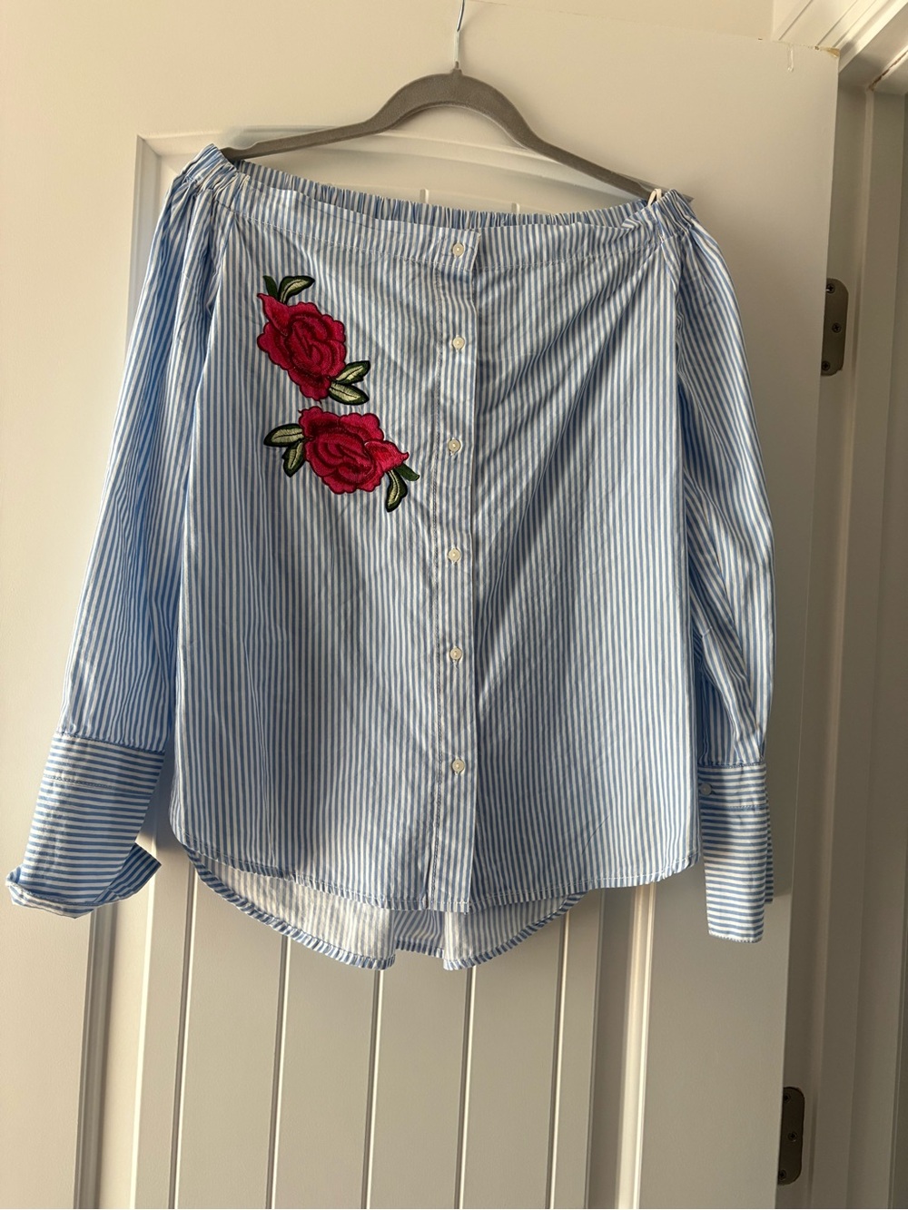 Japna XS Blue Stripe Off-Shoulder Rose Embroidery Shirt Boho Casual Cottagecore